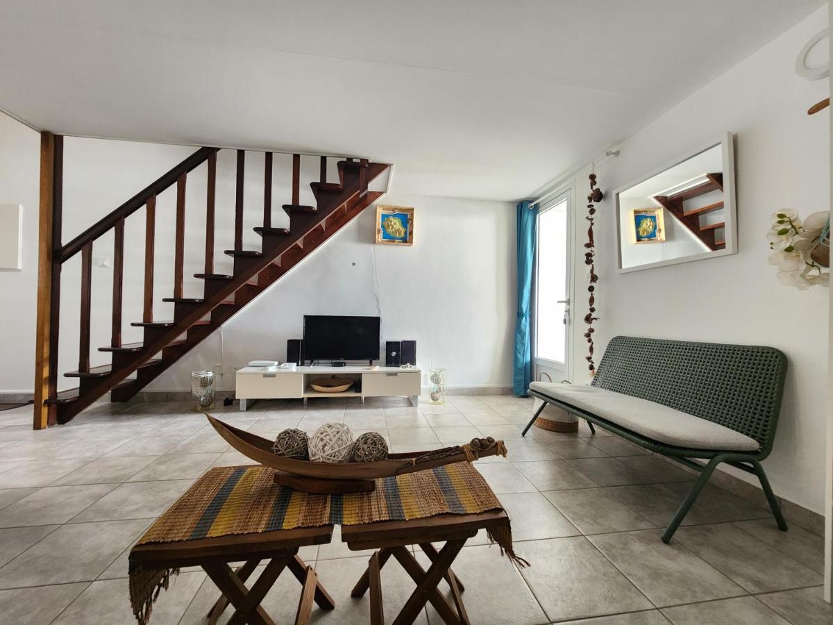 Cassiopee Appartement Saint-Gilles-les-Bains Buitenkant foto